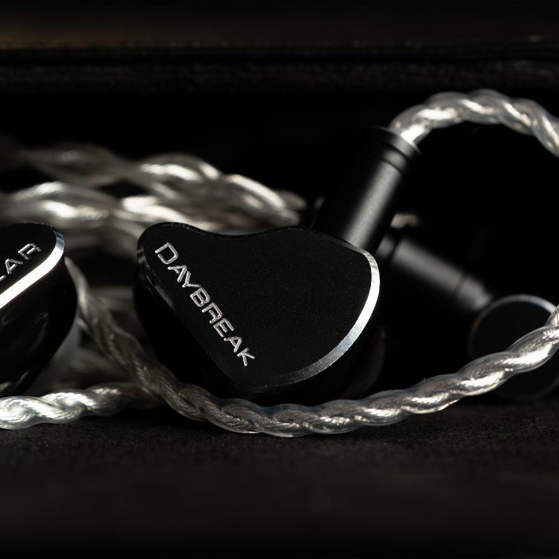 slider image slider_item_nTR9UJ